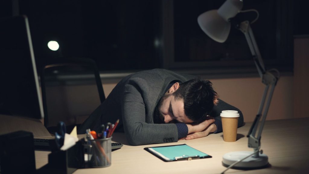 Desk Job Burnout: How Chiropractic Care Helps Office Workers in Hurstville